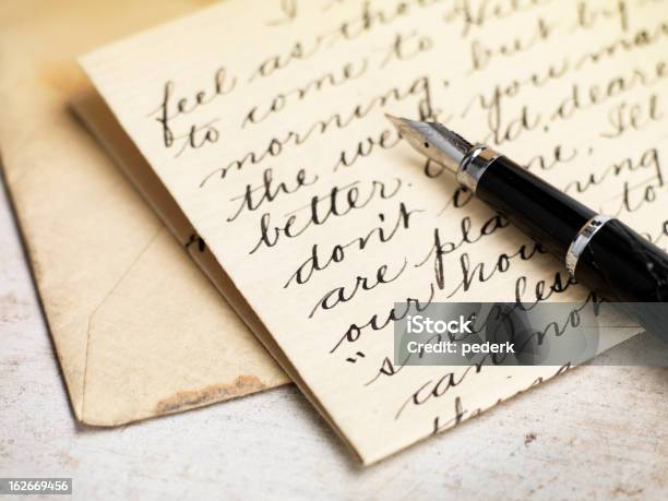 Foto de Carta De Amor e mais fotos de stock de Carta - Documento - Carta - Documento, Manuscrito - Texto, Carta de Amor