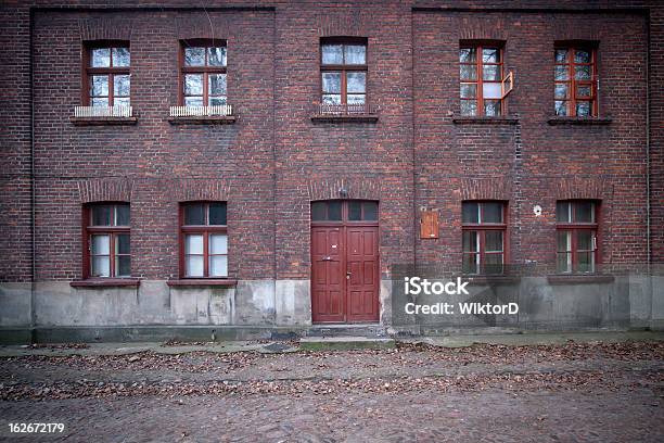 Parede De Casa De Família Em Łódź - Fotografias de stock e mais imagens de Antigo - Antigo, Arquitetura, Concentração populacional