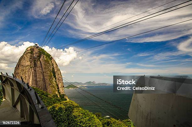 Foto de Cableway Para O Pão De Açúcar e mais fotos de stock de Brasil - Brasil, Concreto, Corda