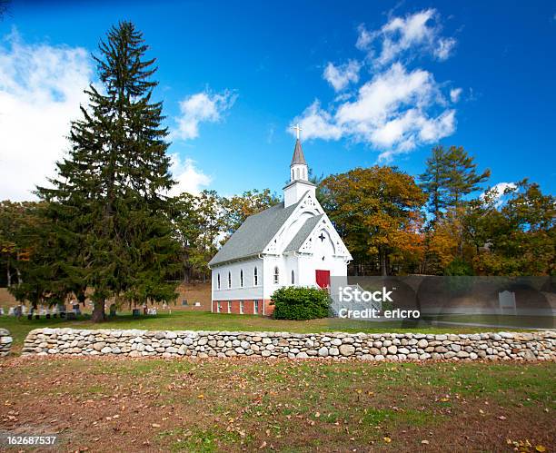 New England Weiße Kirche Stockfoto und mehr Bilder von Alt - Alt, Architektur, Außenaufnahme von Gebäuden