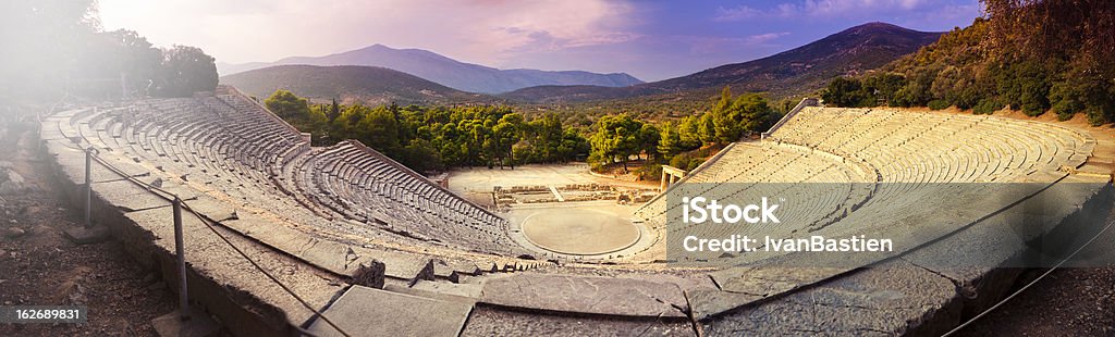 Epidaurus teatro - Foto de stock de Epidaurus libre de derechos
