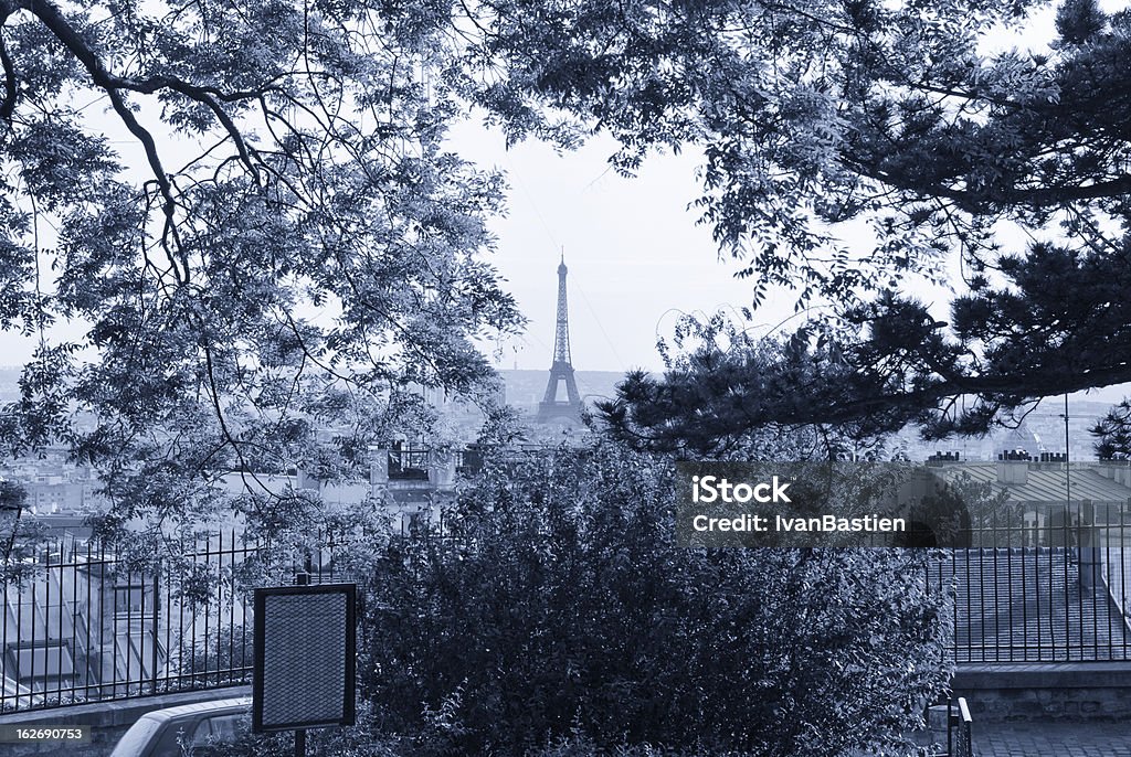 Torre Eiffel e árvores - Royalty-free Ao Ar Livre Foto de stock