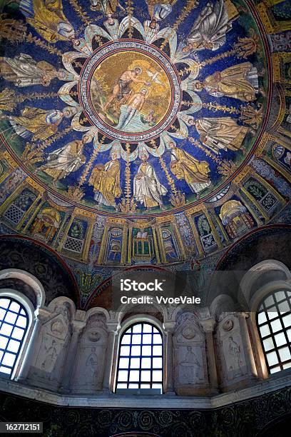 Mozaika I Stuccoes Z Neoniano Baptistery - zdjęcia stockowe i więcej obrazów Antyczny - Antyczny, Architektura, Baptysterium