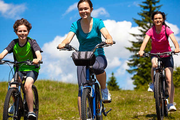 istock Family biking 162728140