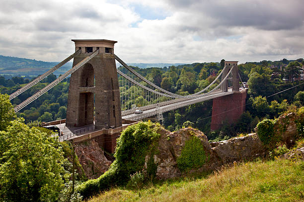 istock Clifton Suspension Bridge 162728453