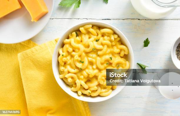 Macaroni And Cheese Stock Photo - Download Image Now - Macaroni, Cheese, Pasta