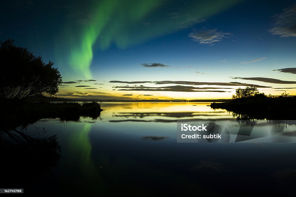 Северное сияние на Исландия - Стоковые фото Myvatn роялти-фри