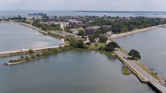 Crossroads from Phoebus to Fort Monroe: Intersection of Mercury Blvd and E Mellen Street in Hampton, Virginia on the Virginia Peninsula.