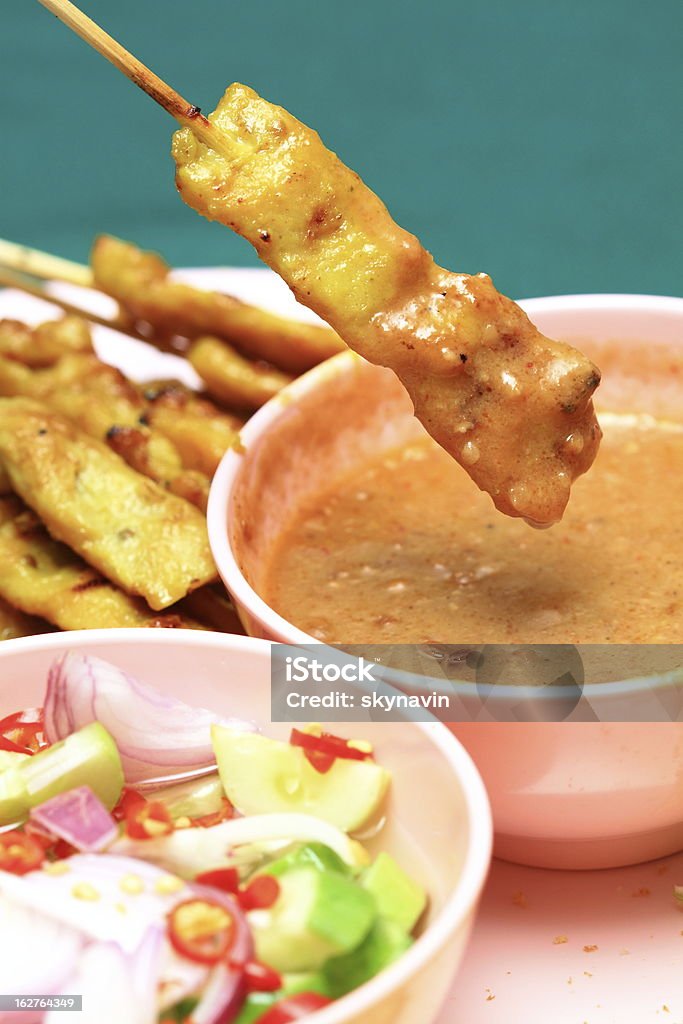 Satay de carne de cerdo asado - Foto de stock de Alimento libre de derechos