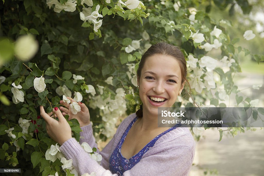 Jovem e Bela garota - Foto de stock de Adulto royalty-free