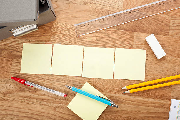 4 Postit Notes 290+ Four Yellow Pencils Stock Photos, Pictures & Royalty-Free Images ...