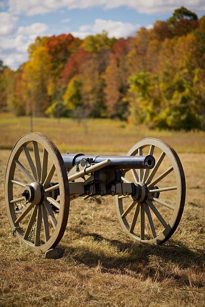 istock Civil War Cannon on Battlefield 162820046