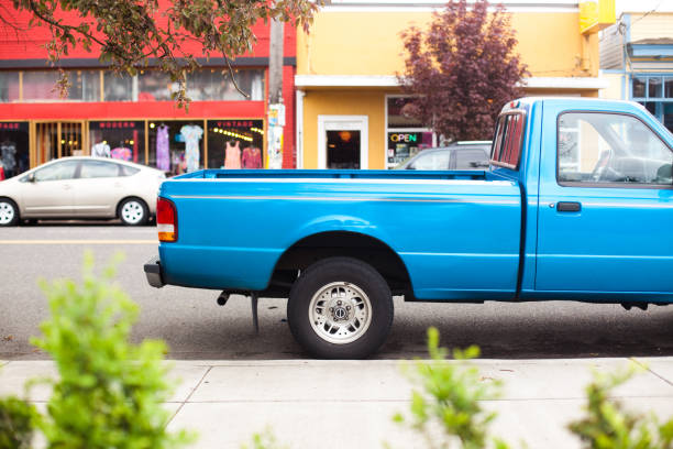 istock Blue Truck Bed 162833328