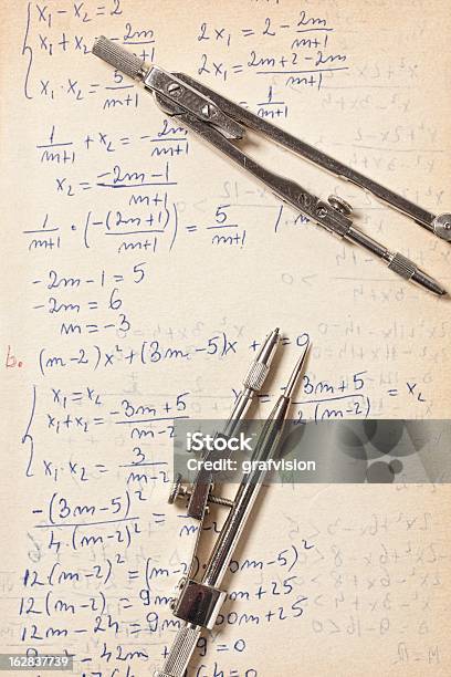 Algebral Equazioni - Fotografie stock e altre immagini di Algebra - Algebra, Calibro a compasso, Carta