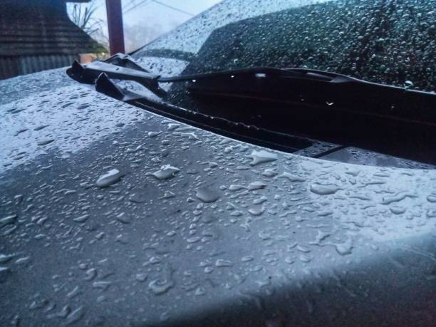istock Water on the car 1628380002