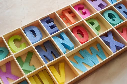 Colorful the wooden English alphabet toy