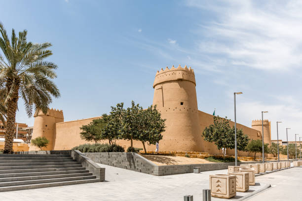 Riad, Saudi-Arabien - 2. Mai 2023: Das Masmak-Fort, auch Masmak-Festung oder Masmak-Palast genannt, ist eine Festung aus Lehm und Lehmziegeln im Stadtteil al-Dirah von Riad, Saudi-Arabien – Foto