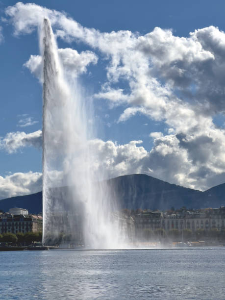 istock Fountain in Lake Geneva 1628858321