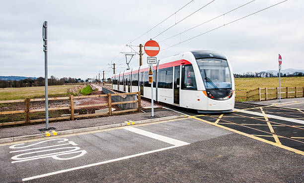 istock Edinburgh tram passes over unmanned level crossing 162890662
