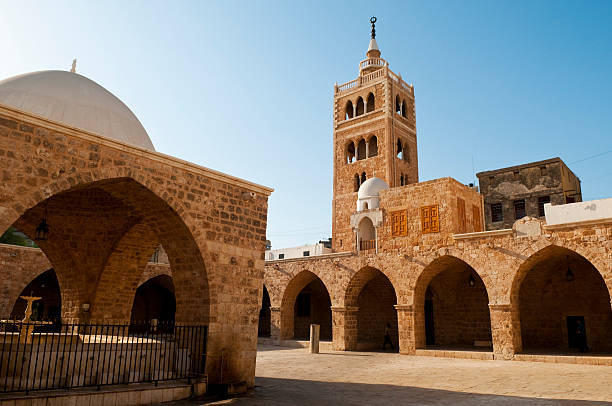 grande mesquita em trípoli, líbano - tripoli imagens e fotografias de stock