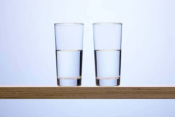 præsentation kan opfattes Bevidst Is The Glass Half Full Or Empty Stock Photo - Download Image Now - Half  Full, Drinking Glass, Water - iStock
