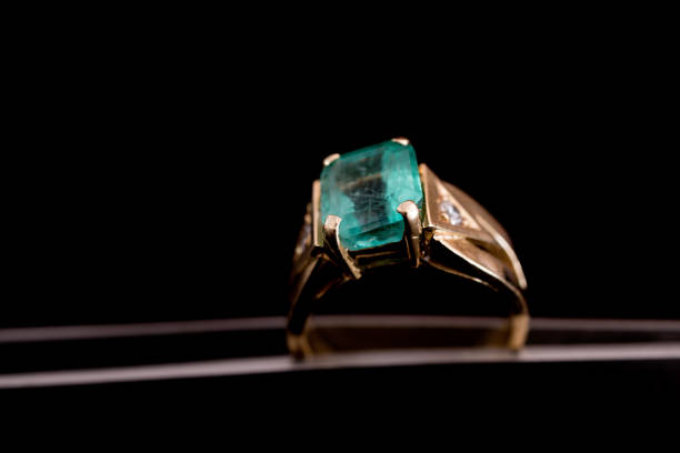 istock A Glittering Showcase: Expertly Handcrafted Jewelry and Accessories 1629127640