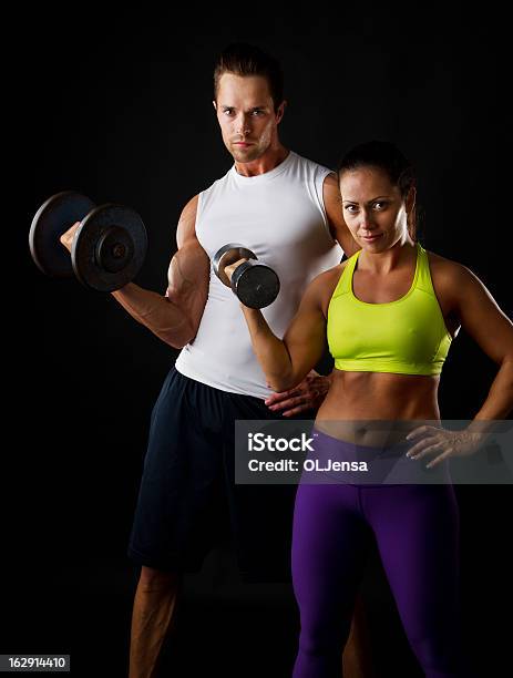 Para Robi Hantel Windy - zdjęcia stockowe i więcej obrazów Biceps - Biceps, Ciężary, Dorosły