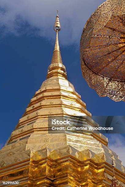 Wat Phrathat Doi Suthep Tailandia Foto de stock y más banco de imágenes de 2011 - 2011, Aire libre, Asia