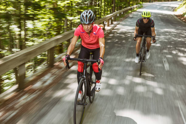 istock Cyclist couple portrait 1629177197