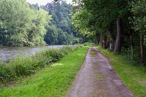 istock Path along the canal Nantes-Brest 162926312
