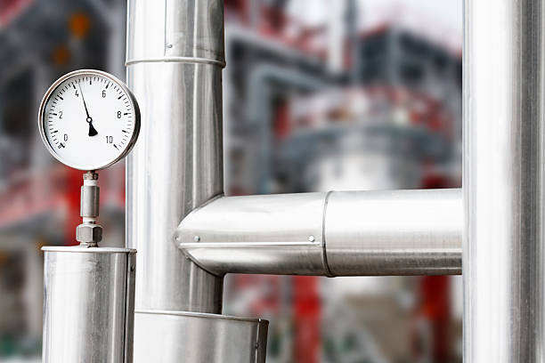 unidad industrial de sistema de calefacción - boiler steam pressure gauge gauge fotografías e imágenes de stock