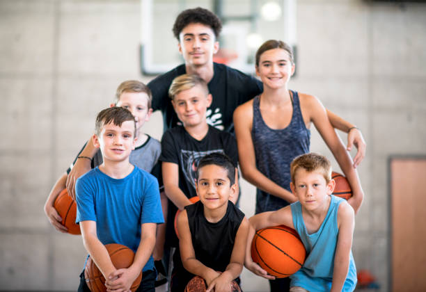 istock Basketball Team Portrait 1629573332