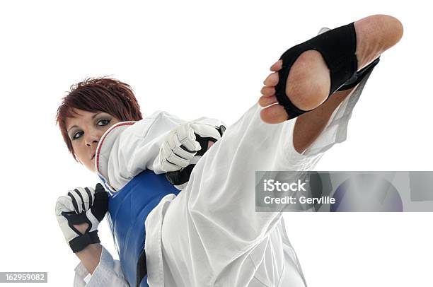 Foto de Equipe De Azul e mais fotos de stock de Adulto - Adulto, Artes Marciais, Caratê