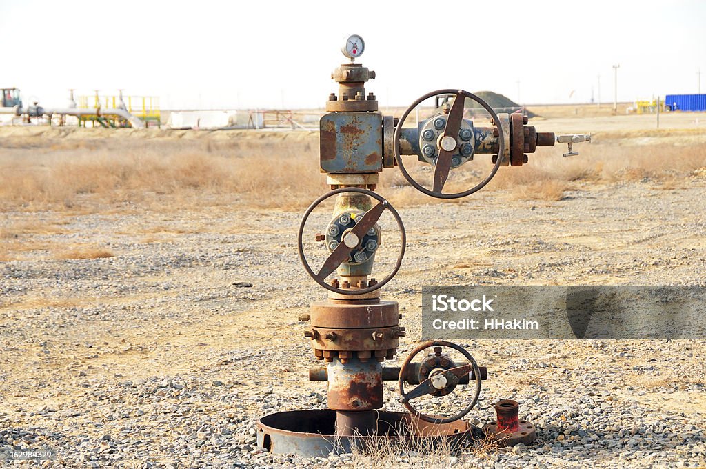 Indústria Petrolífera: Abandonado Boca de poço - Royalty-free Abandonado Foto de stock