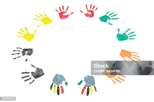 Handsprints Circonferenza - Fotografie stock e altre immagini di Pittura con le dita - Pittura con le dita, Bambino, Sfondo bianco
