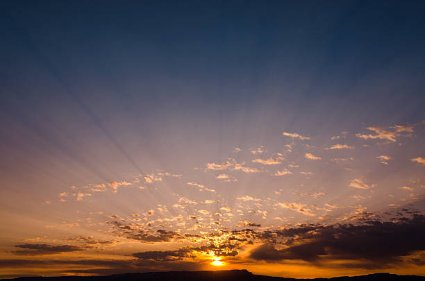 istock Sunrise in Bryce Canyon 163021571