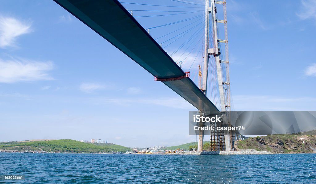 Construction sur le pont. Vladivostok. La Russie. - Photo de Acier libre de droits