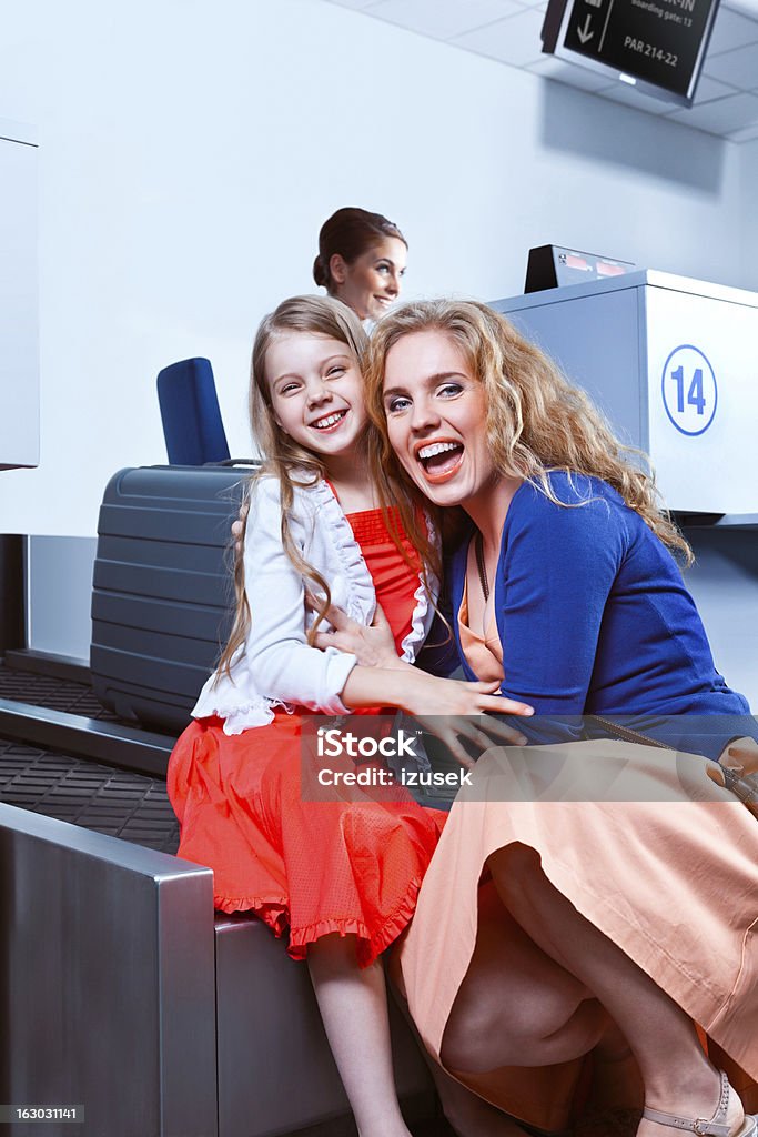 구슬눈꼬리 및 딸이다 공항 - 로열티 프리 공항 스톡 사진