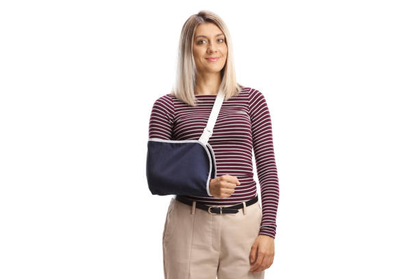 istock Young woman with a broken arm wearing an arm splint 1630475742