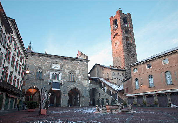 istock Bergamo - Piazza Vecchia in winter morning 163052113