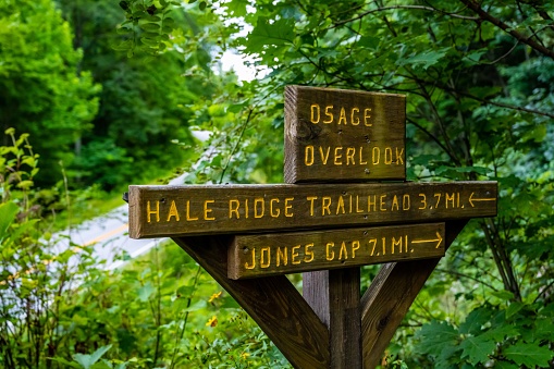 Sign for the Appalachian Trail at the entrance to a section of the trail along the Blue Ridge Parkway in Virginia.