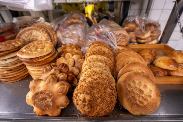 istock Arabic food, naan 1630937412