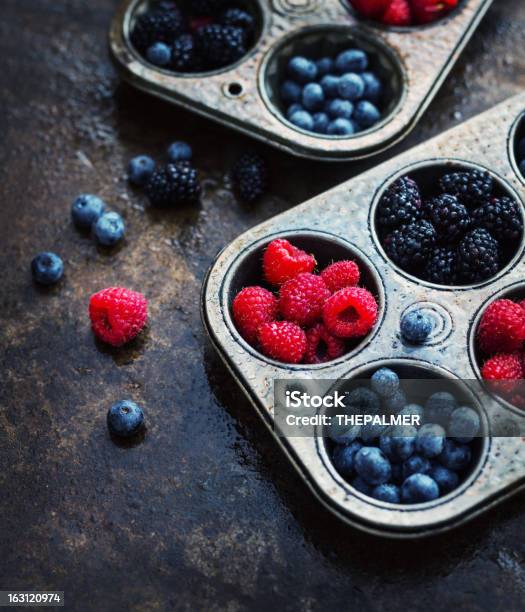 Bagas Frescas - Fotografias de stock e mais imagens de Alimentação Saudável - Alimentação Saudável, Amora Preta, Antioxidante