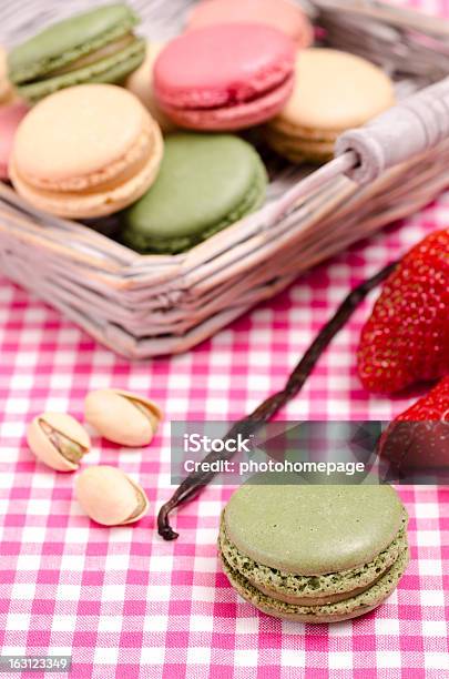 Green Französische Macaron Stockfoto und mehr Bilder von Beige - Beige, Dessert, Eiklar