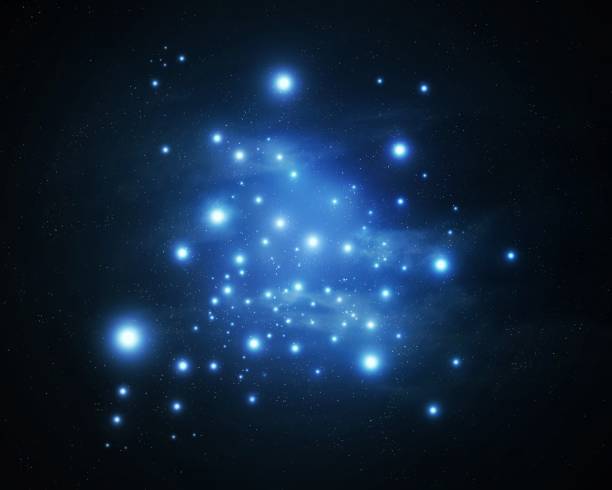 空のプレアデス星団は孤立した。宇宙の明るい青い星。 - 球状星団 ストックフォトと画像