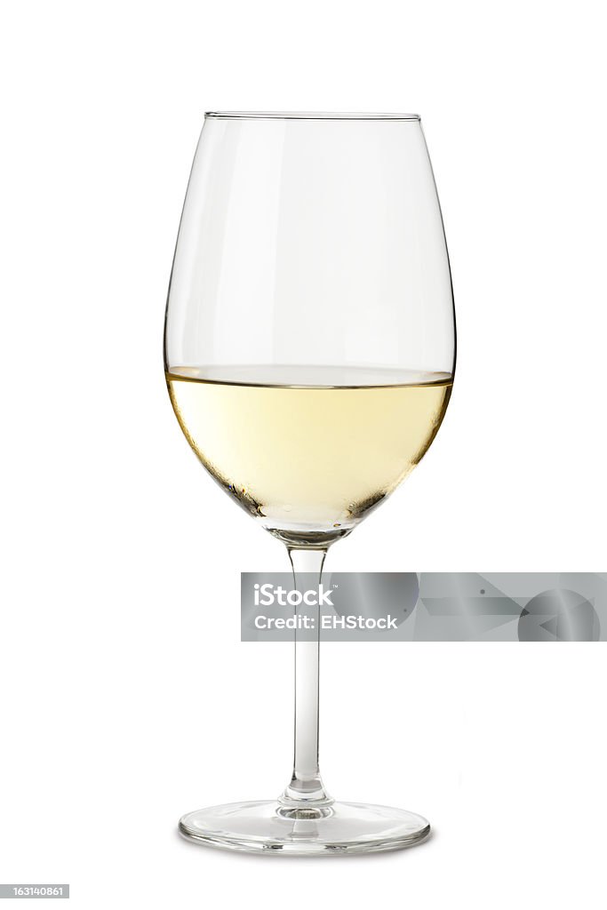 Bicchiere da vino Chardonnay isolato su sfondo bianco - Foto stock royalty-free di Vino bianco