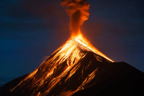 istock Volcan de Fuego volcano 1631420411