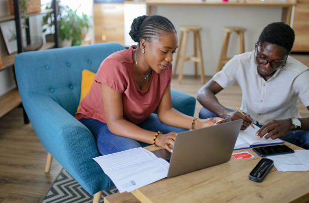 istock Trying to get their finances in order 1631523578