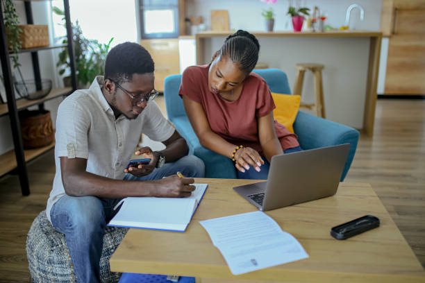 istock Trying to get their finances in order 1631533677