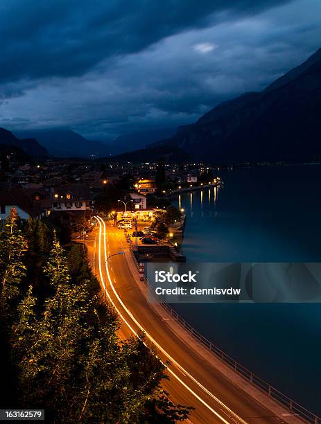 Foto de Brienz No Crepúsculo e mais fotos de stock de Aldeia - Aldeia, Alpes europeus, Alpes suíços